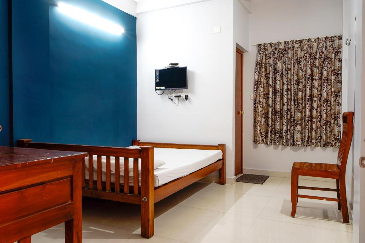 Reach Residency Otel Kochi Dış mekan fotoğraf
