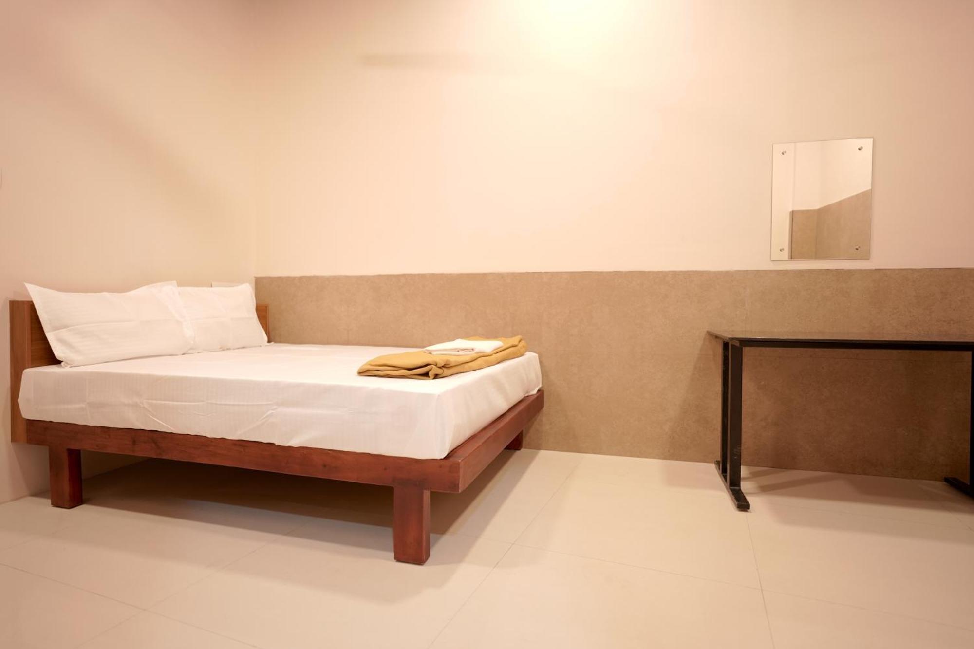 Reach Residency Otel Kochi Dış mekan fotoğraf
