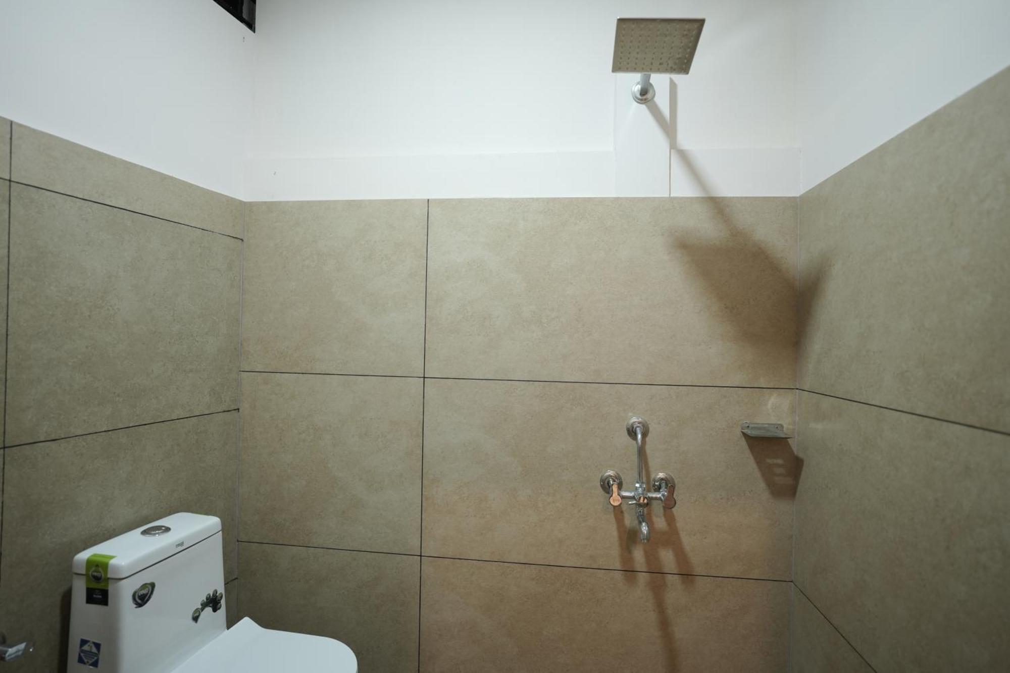 Reach Residency Otel Kochi Dış mekan fotoğraf