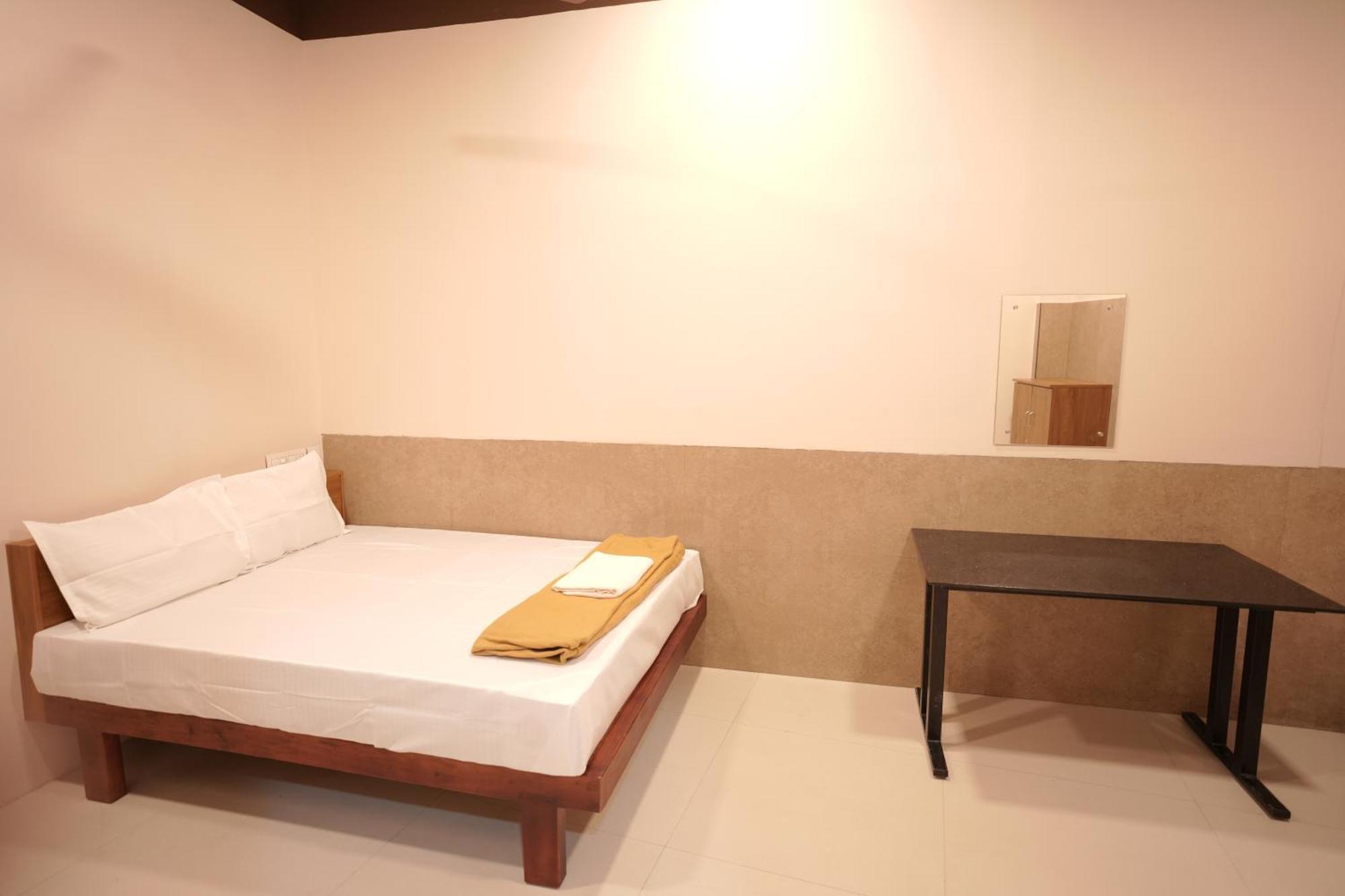 Reach Residency Otel Kochi Dış mekan fotoğraf